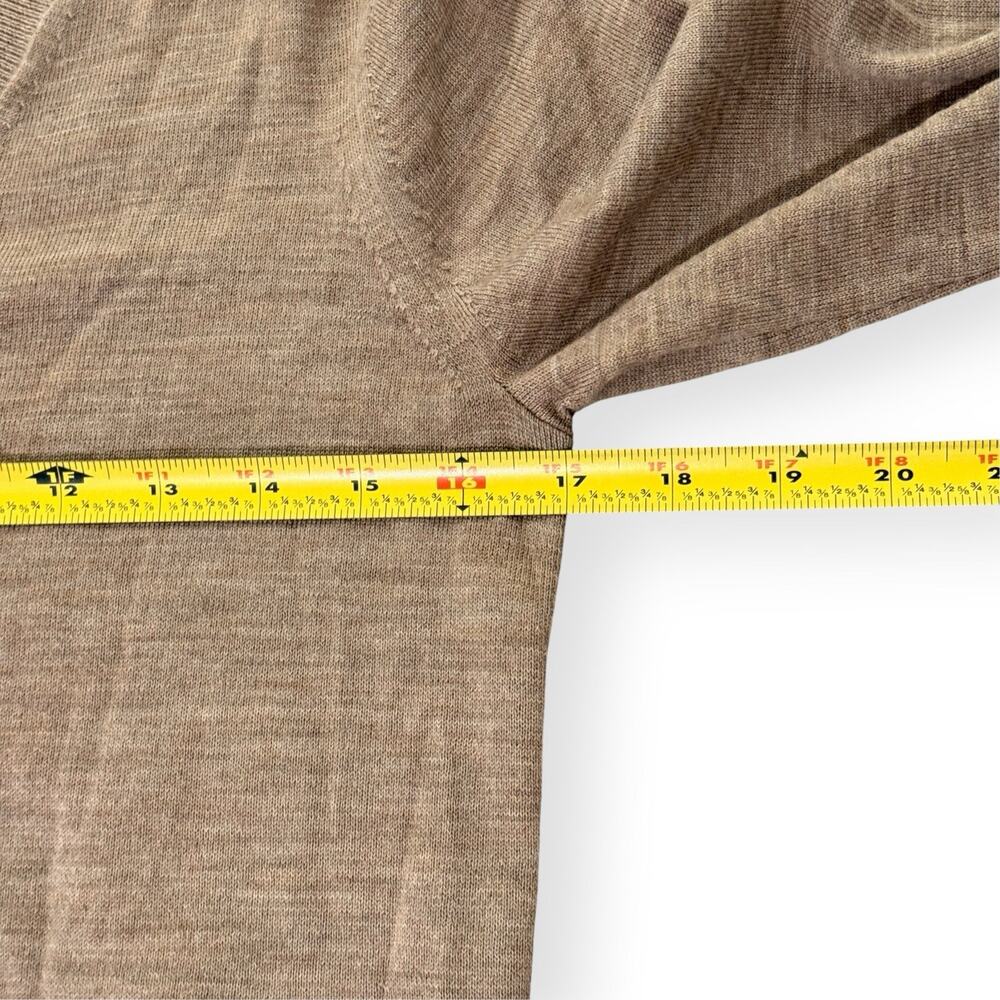 Banana Republic Sweater Womens Small Tan Merino Wool V Neck Long Sleeve Soft - Picture 6 of 7